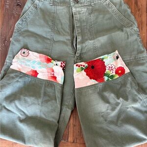 Floral Patch Army Green Women's Pant/Jean